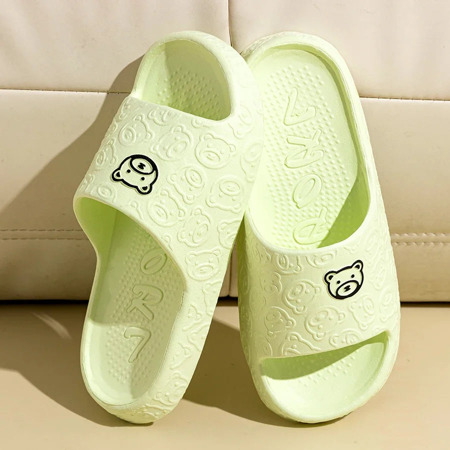 New Fashion Women's Slippers Indoor Soft Sole Cartoon Bear Print Slides Bathroom EVA Indoor Men