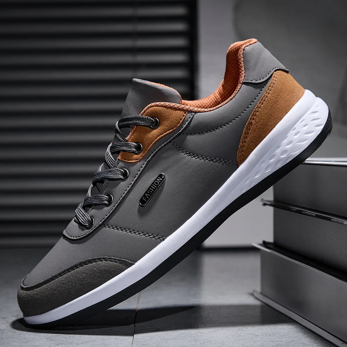 2025 Men Shoes Spring Autumn Waterproof Walking Sneakers Leisure Male Leather Sports Shoes Non-Slip