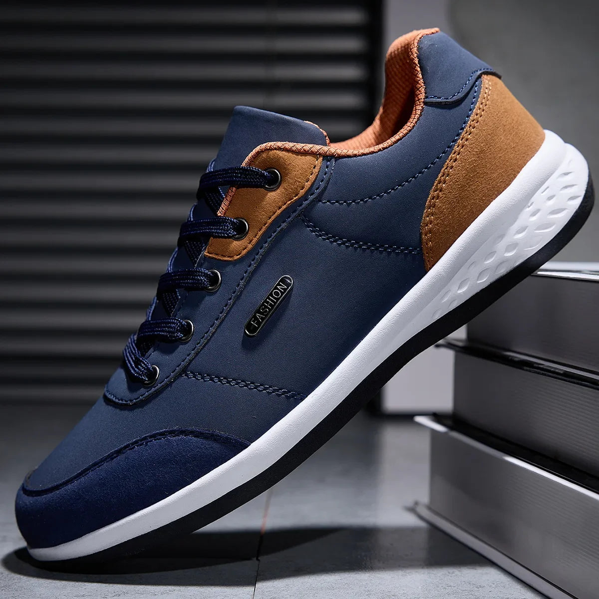 2025 Men Shoes Spring Autumn Waterproof Walking Sneakers Leisure Male Leather Sports Shoes Non-Slip